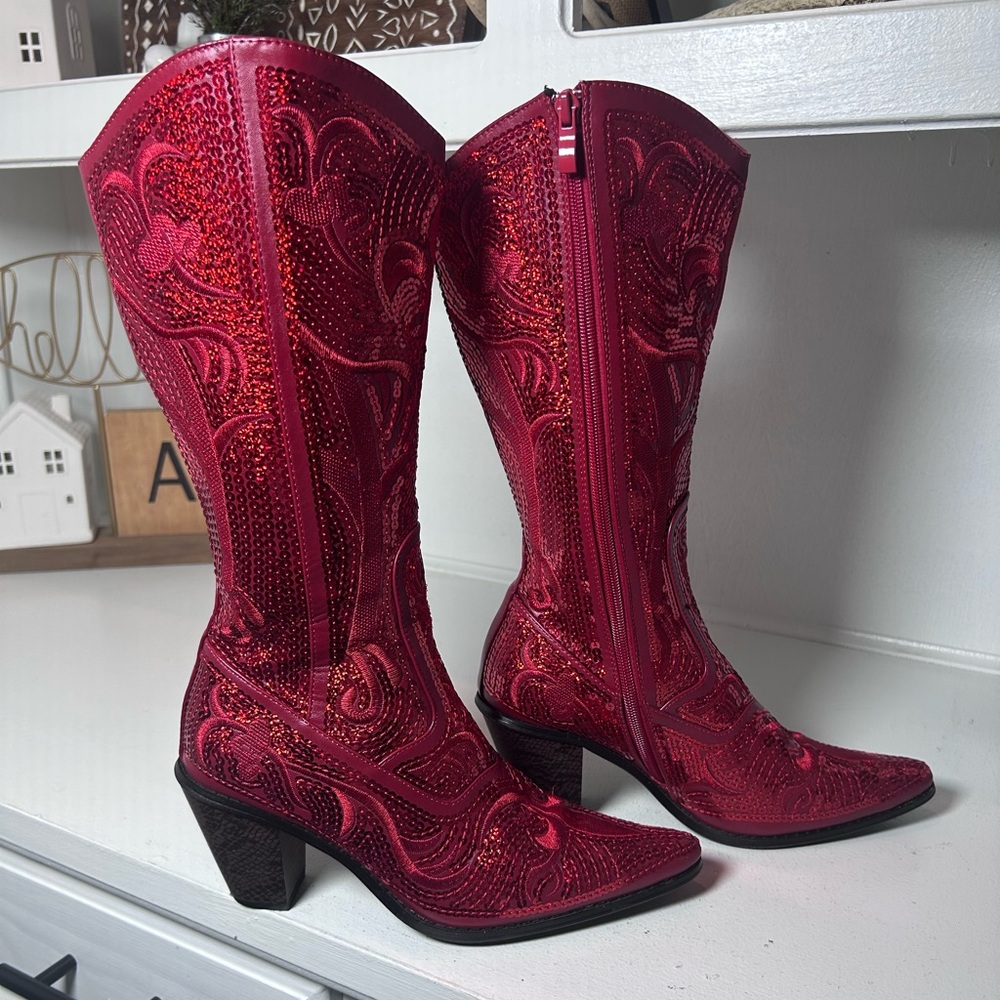 **SOLD**Helen’s Heart Red Sequin Western Boots Women’s Size 7 | Sparkly Cowgirl - Picture 5 of 7